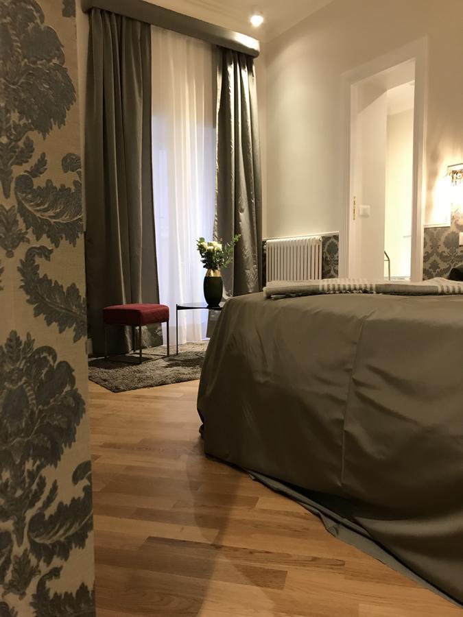 Mia Al Pantheon Luxury Suites Рим Екстер'єр фото